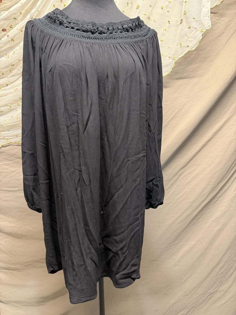 Hawaiian Tropic Black Long Sleeve Crochet Detail Rayon Tunic Dress Style HT-D203